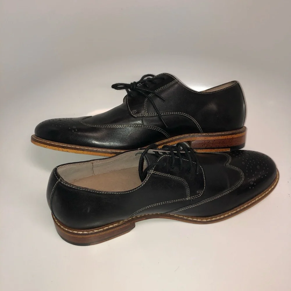 Banana Republic Men’s/ Boys Dress Shoe Oxford sz8